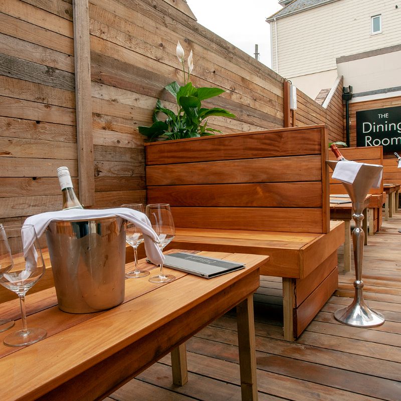 Garden Gallery Image - The Sea Lounge, Broadstairs
